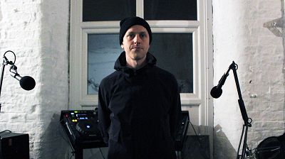 CONOR THOMAS (R)