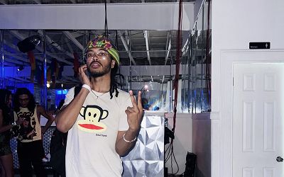 No Bells w/ ZAYALLCAPS (R)