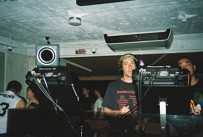 DANCE MUSIC SHOW W/ BELL TOWERS
